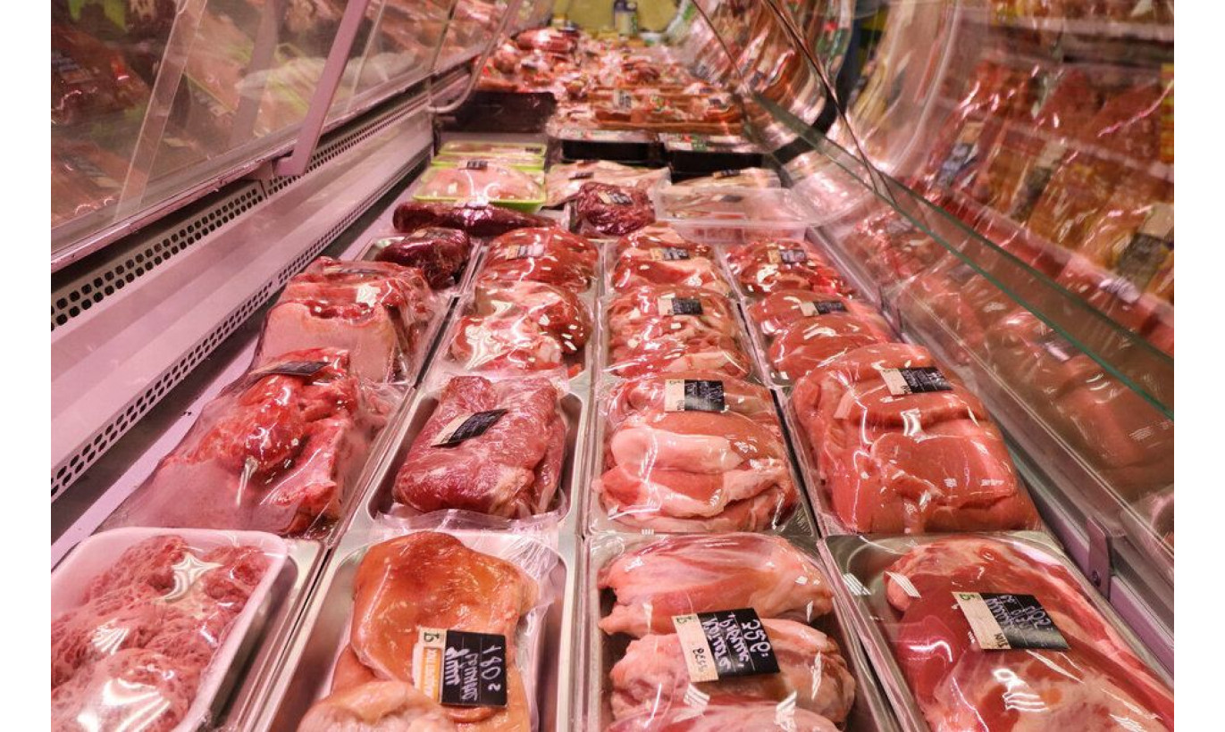Магазин мяса без конкурентов в проходном месте