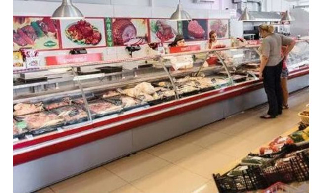 Новый мясной магазин в густонаселенном районе / полностью оборудован