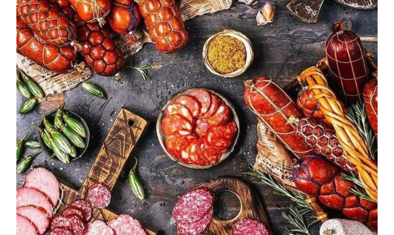 Продуктовая бакалея в проходном месте
