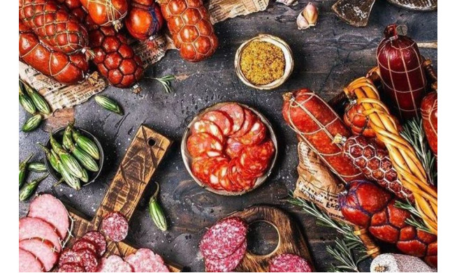 Продуктовая бакалея в проходном месте