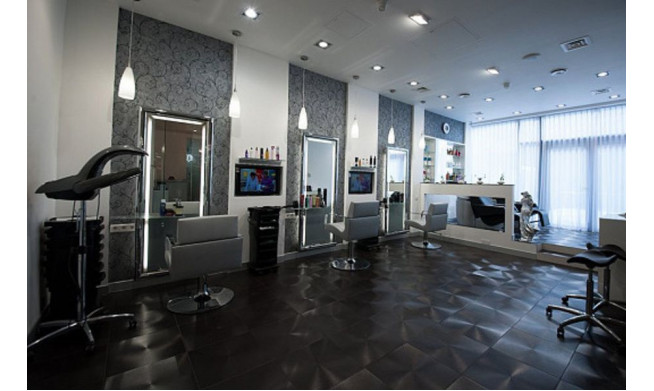 Салон красоты в центре с Luxury ремонтом