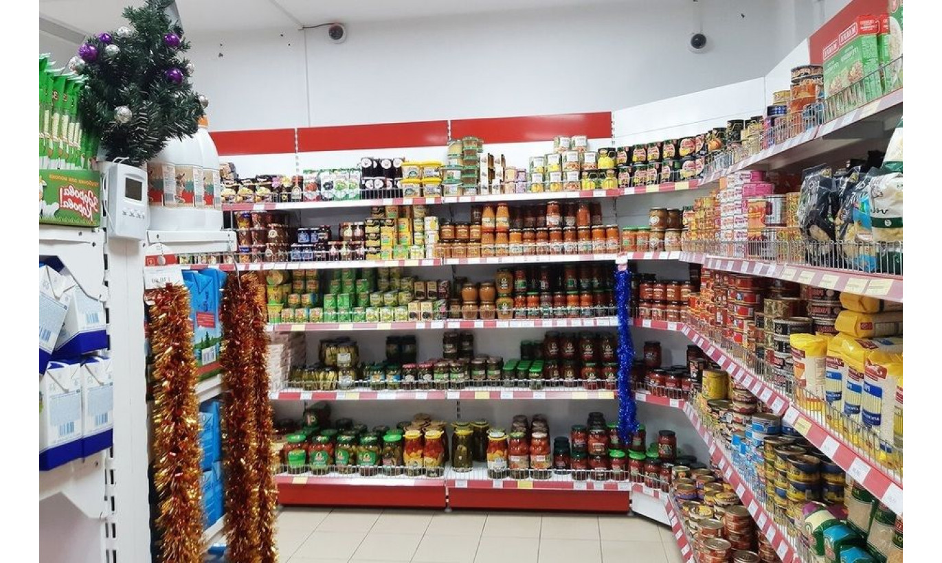 Продуктовый магазин в Бизнес-центре